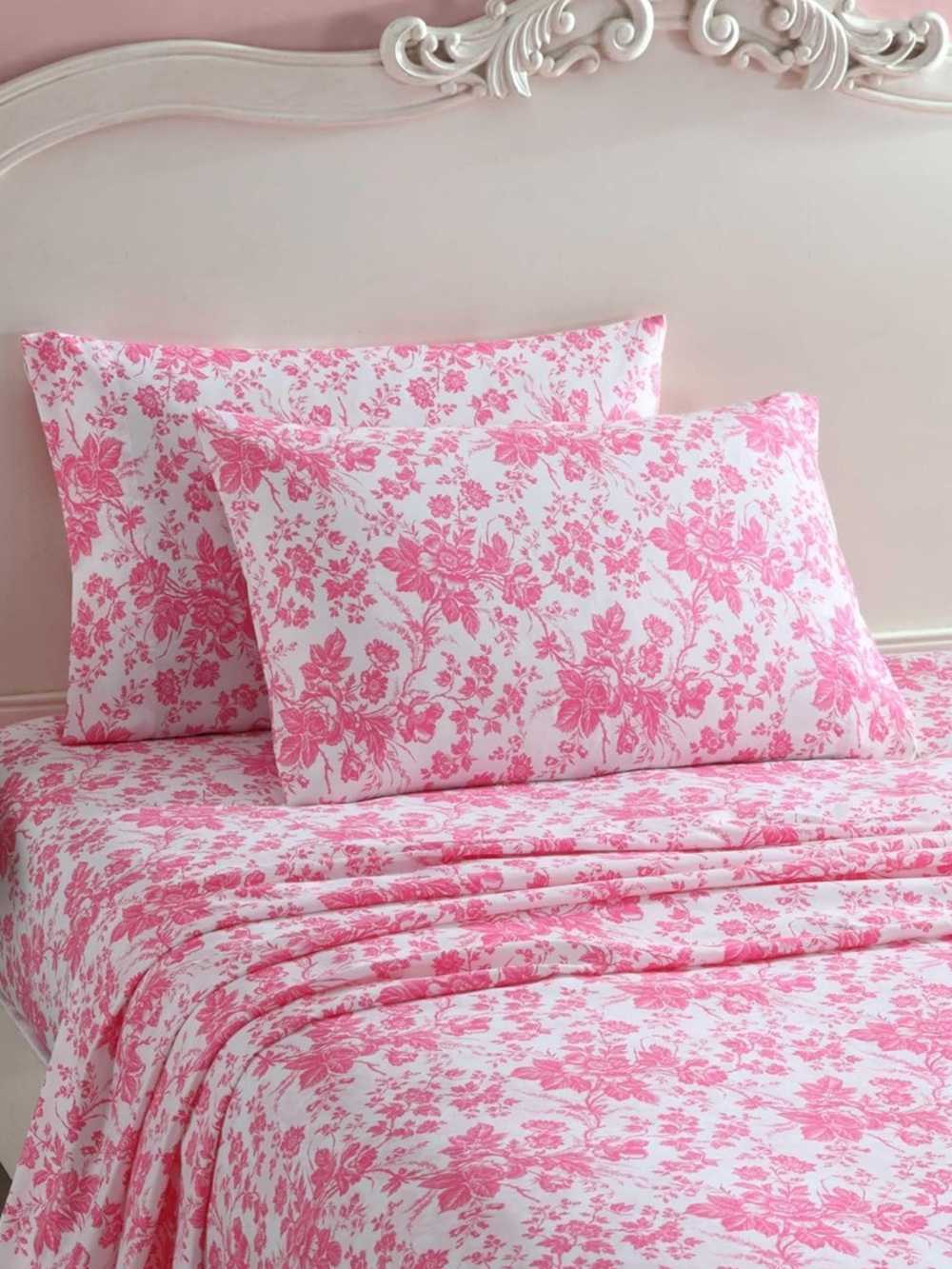 NWT Betsey Johnson Floral Twin Sheet Set